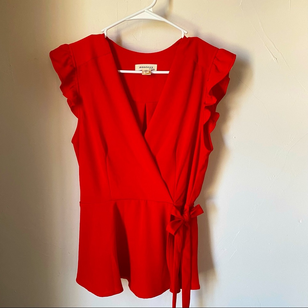 Flutter sleeve peplum top with tie waist